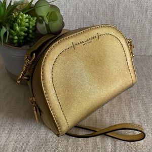 ❤️Flash SALE❤️✨Like New Marc Jacobs Crossbody Bag